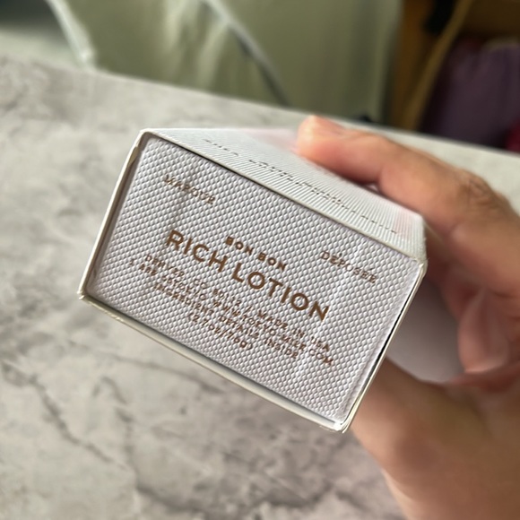 NWT TOKYOMILK Light and Soul No. 01 Shea Butter Handcreme - Picture 3 of 4